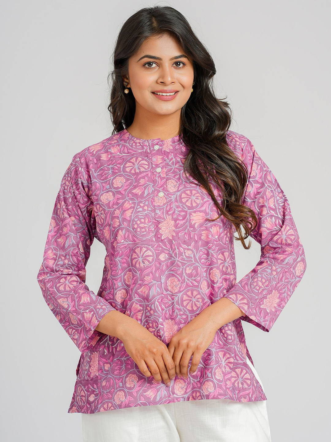 

Cotton Curio Women Cotton Block Printed Short Top, Purple