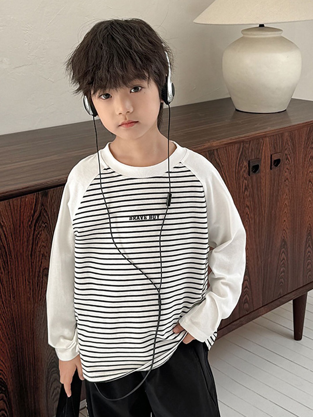 

LULU & SKY Boys Striped Round Neck Cotton Relaxed Fit T-shirt, White