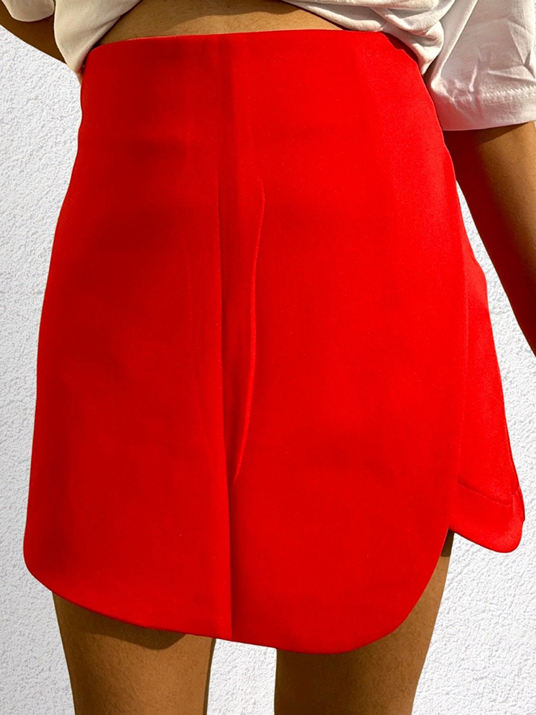 

TheBTclub Women Knitted Mini Skorts, Red