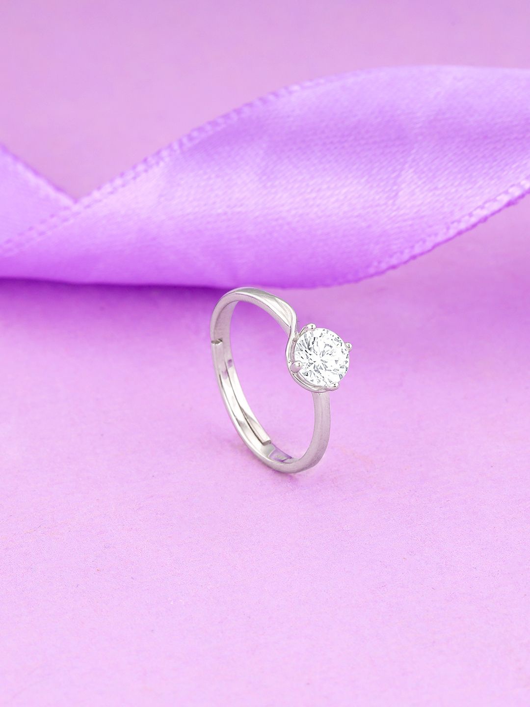 

GIVA 925 Sterling Silver Rhodium Plated Stone Studded Minimal Solitaire Ring