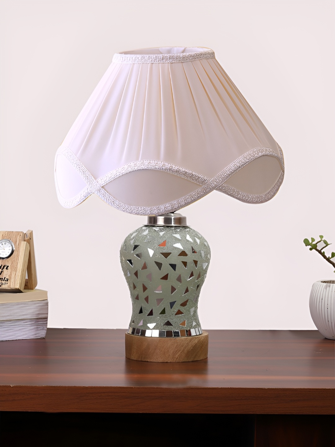 

Devansh Off White Textured Traditional Frusturical Shaped Wooden Table Lamp & Mosaic Glass