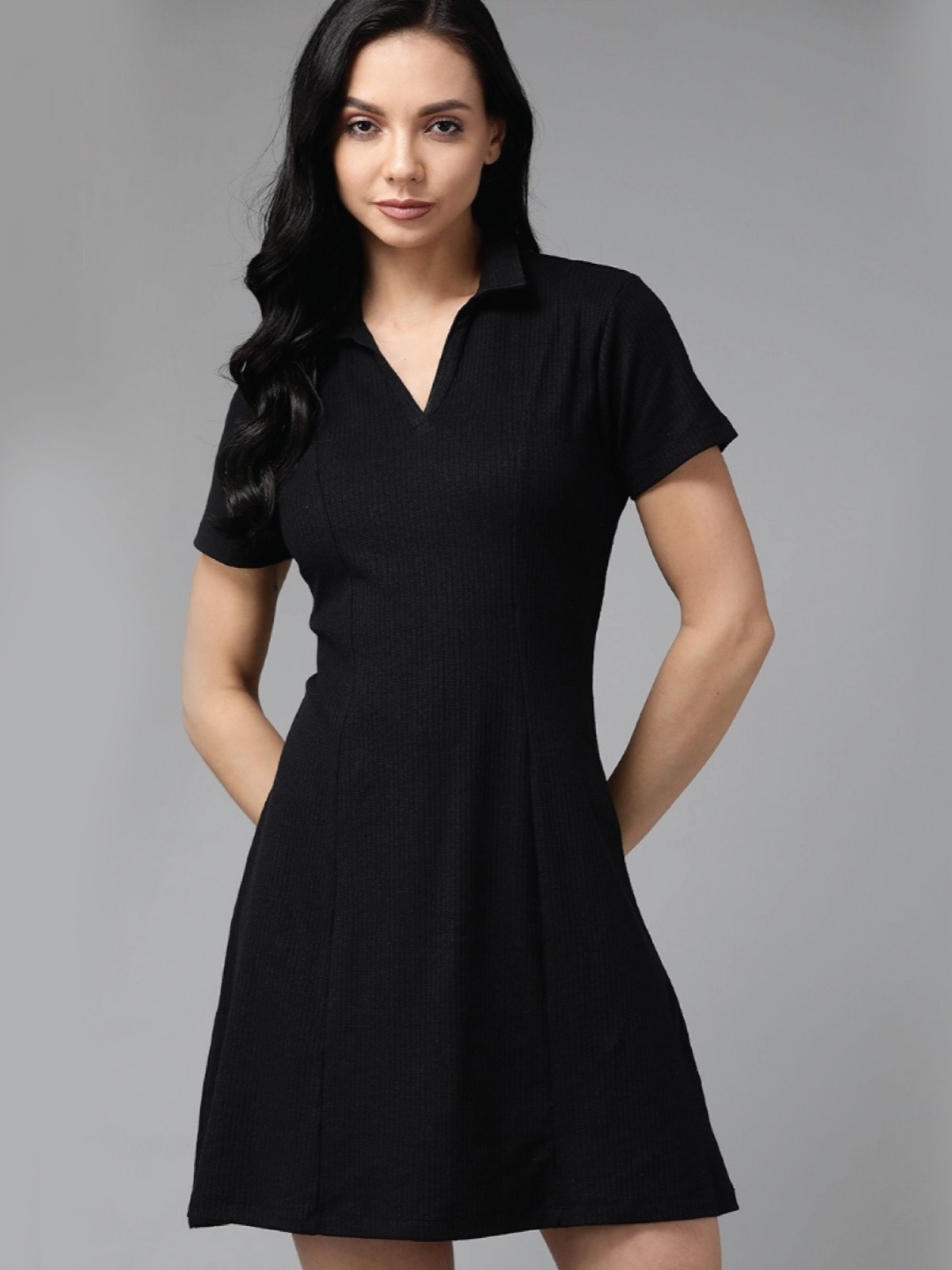

Dreambe V-Neck T-shirt Shape Dress, Black