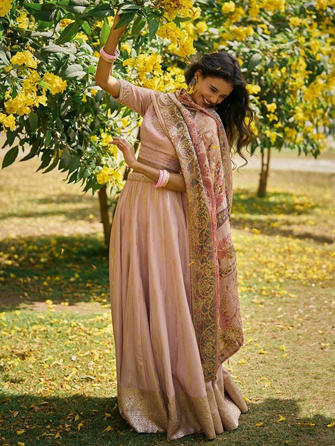 

SAUNDH Printed Lehenga & Semi-Stitched Blouse With Dupatta, Pink