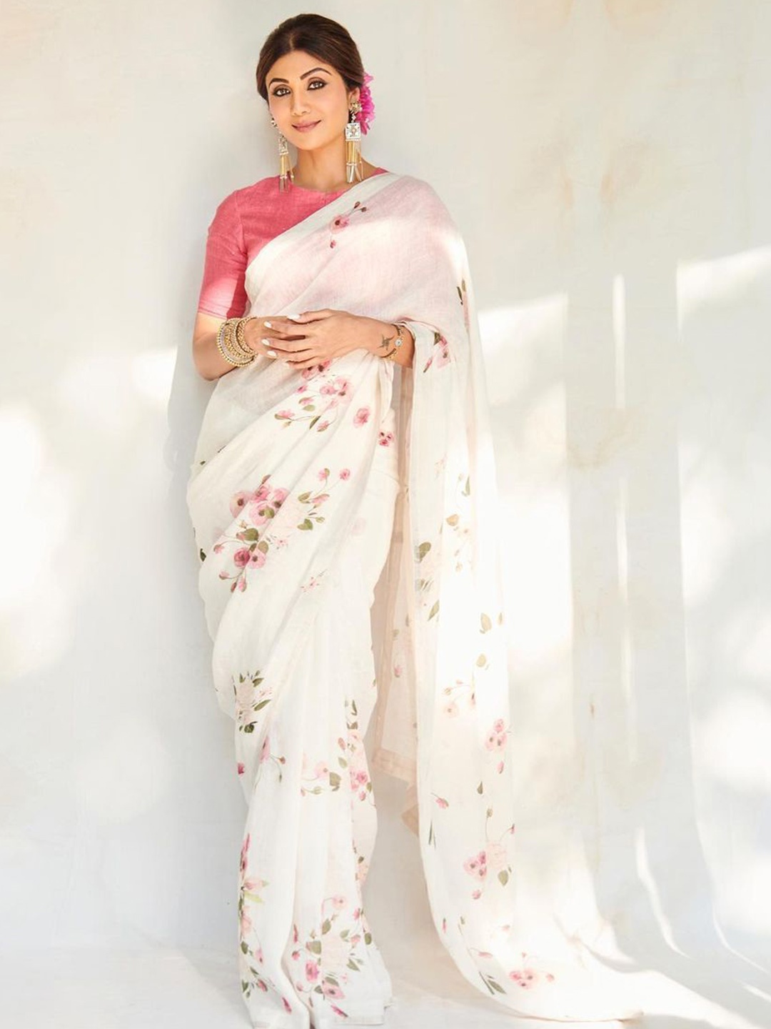 

Sarvada Floral Pure Cotton Saree, White