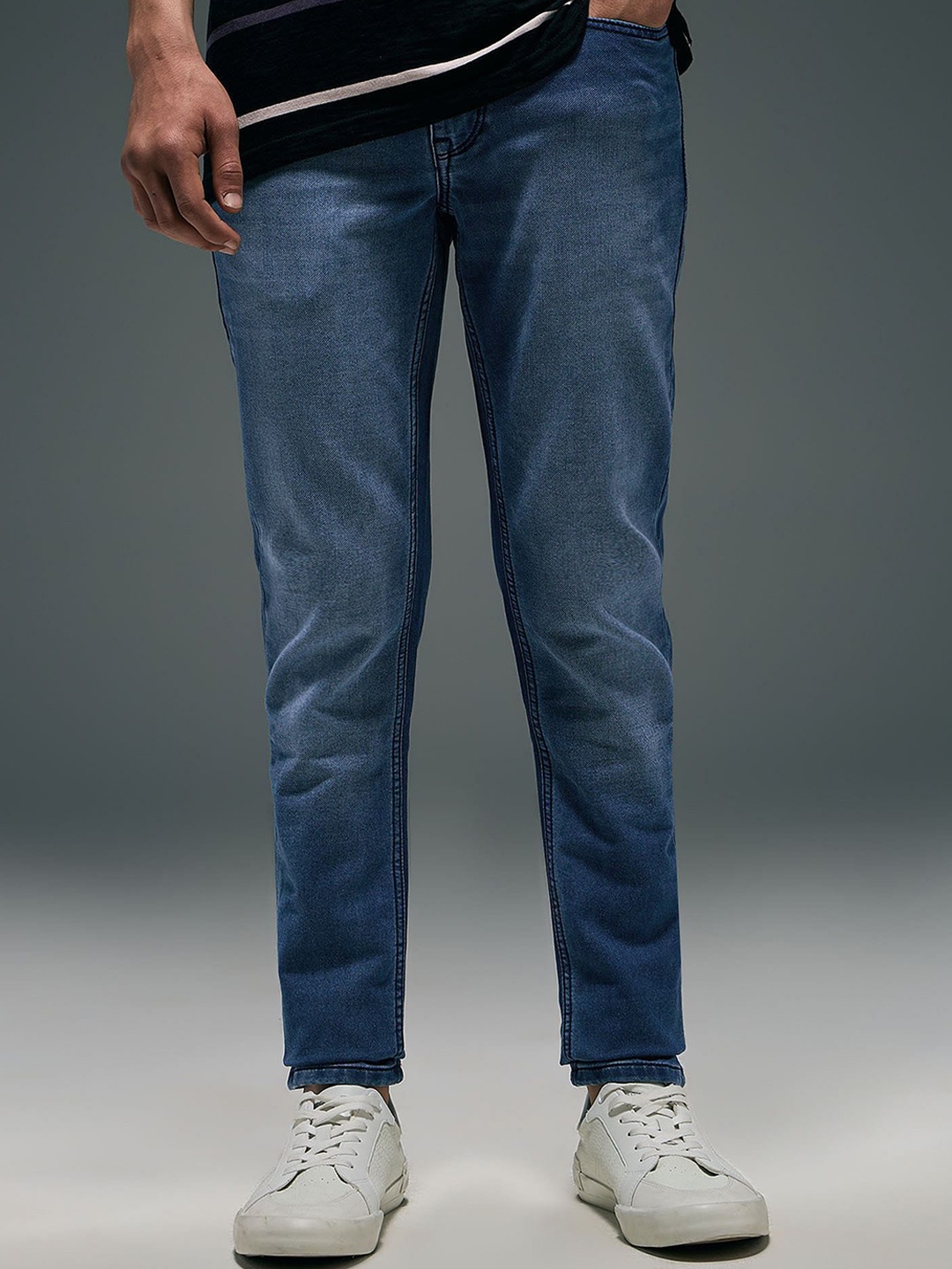 

Flying Machine Men Super Skinny Fit Low-Rise Light Fade Stretchable Jeans, Blue