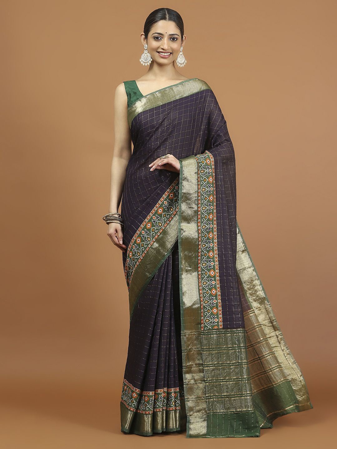 

Meena Bazaar Checked Woven Design Zari Saree, Navy blue