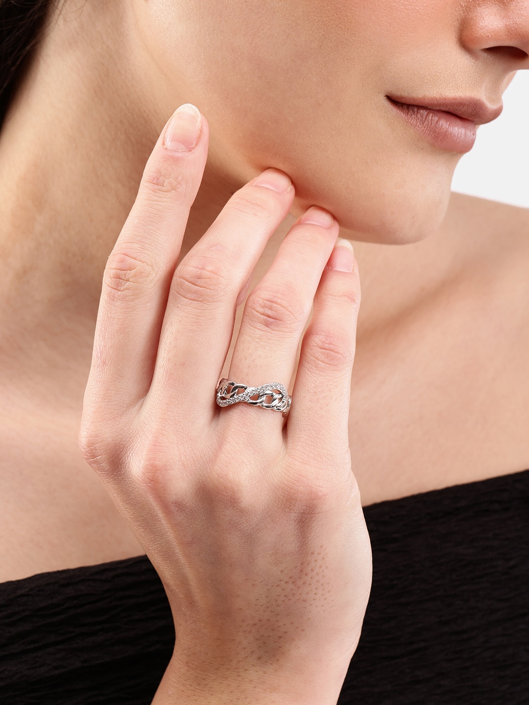 

DressBerry Women Stone-Studded Chain-Shaped Adjustable Finger Ring, Silver