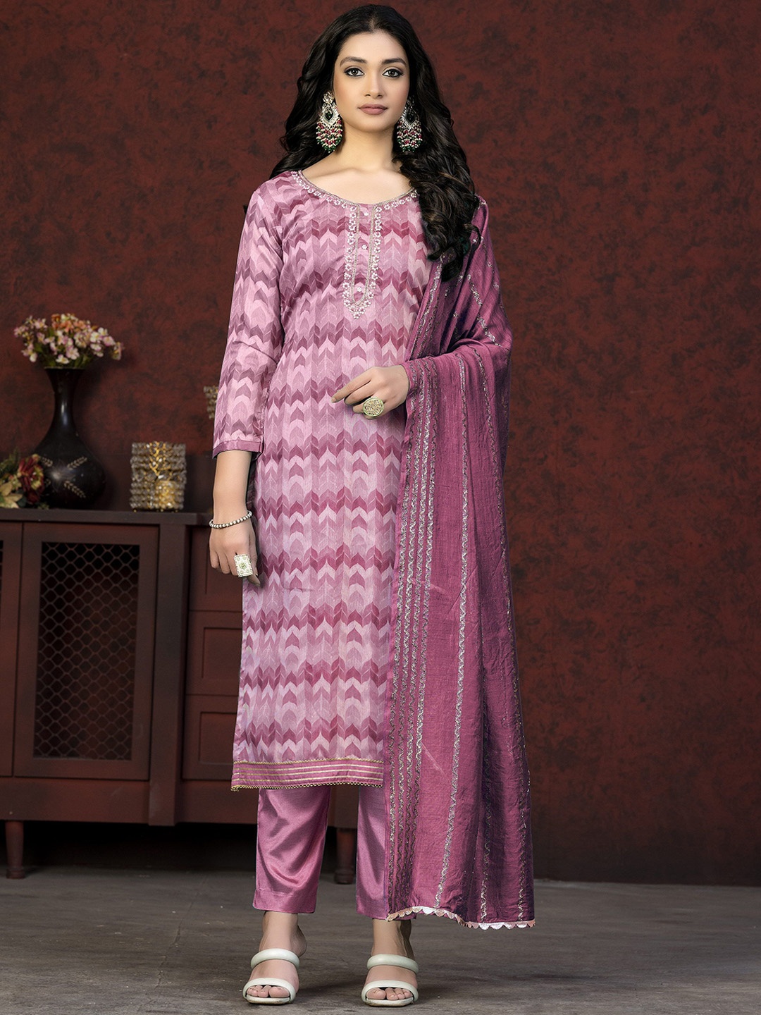 

SHADOW & SAINING Floral Printed Beaded Semi-Stitched Dress Material, Pink