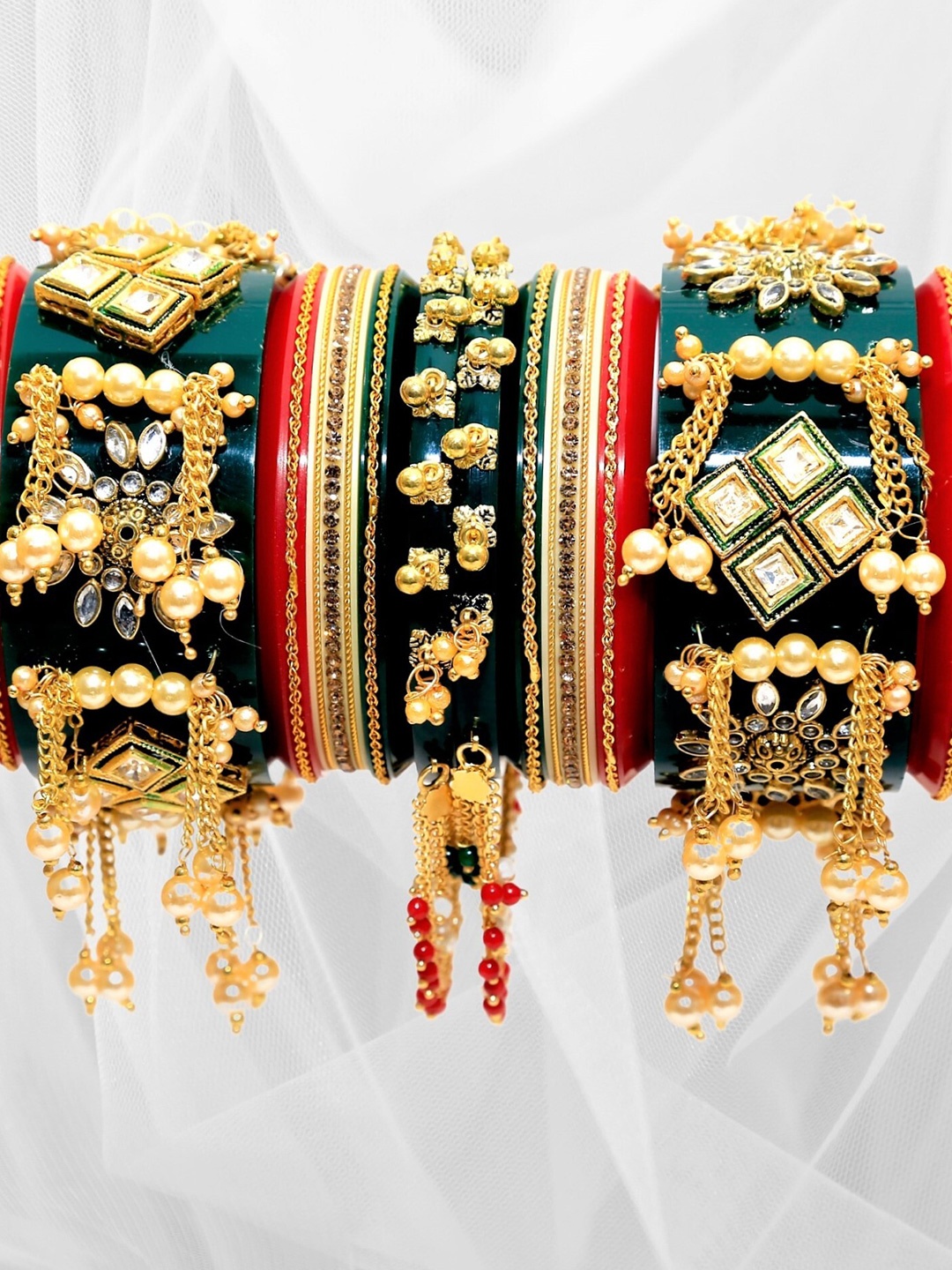 

Zindura Set Of 2 Gold-plated Bangle, Green