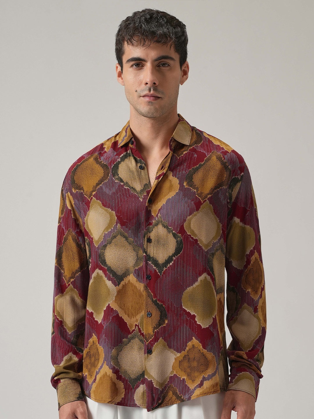 

Banana Club Men Classic Slim Fit Abstract Printed Casual Shirt, Maroon