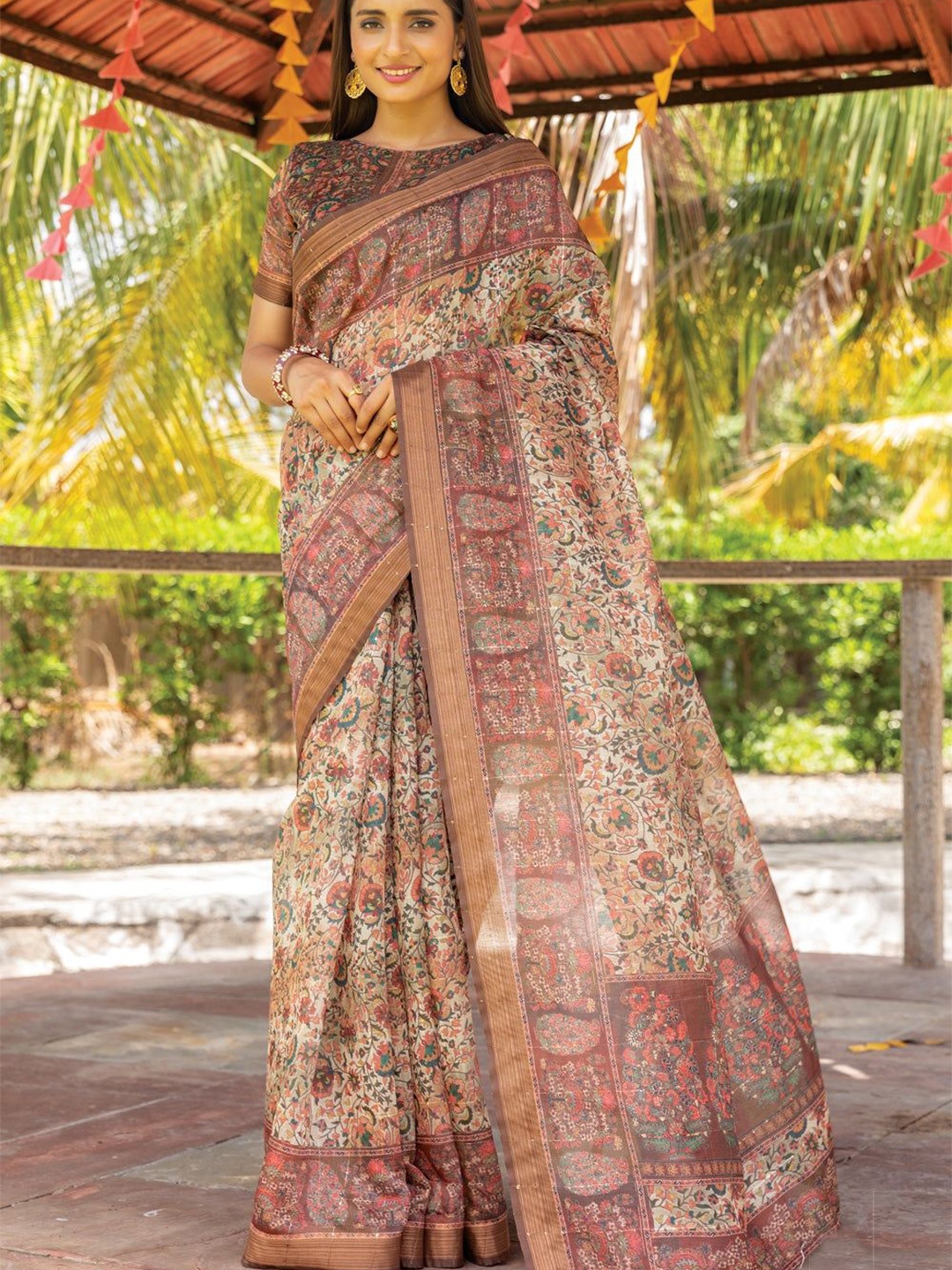 

Mitera Floral Printed Pure Cotton Saree, Brown