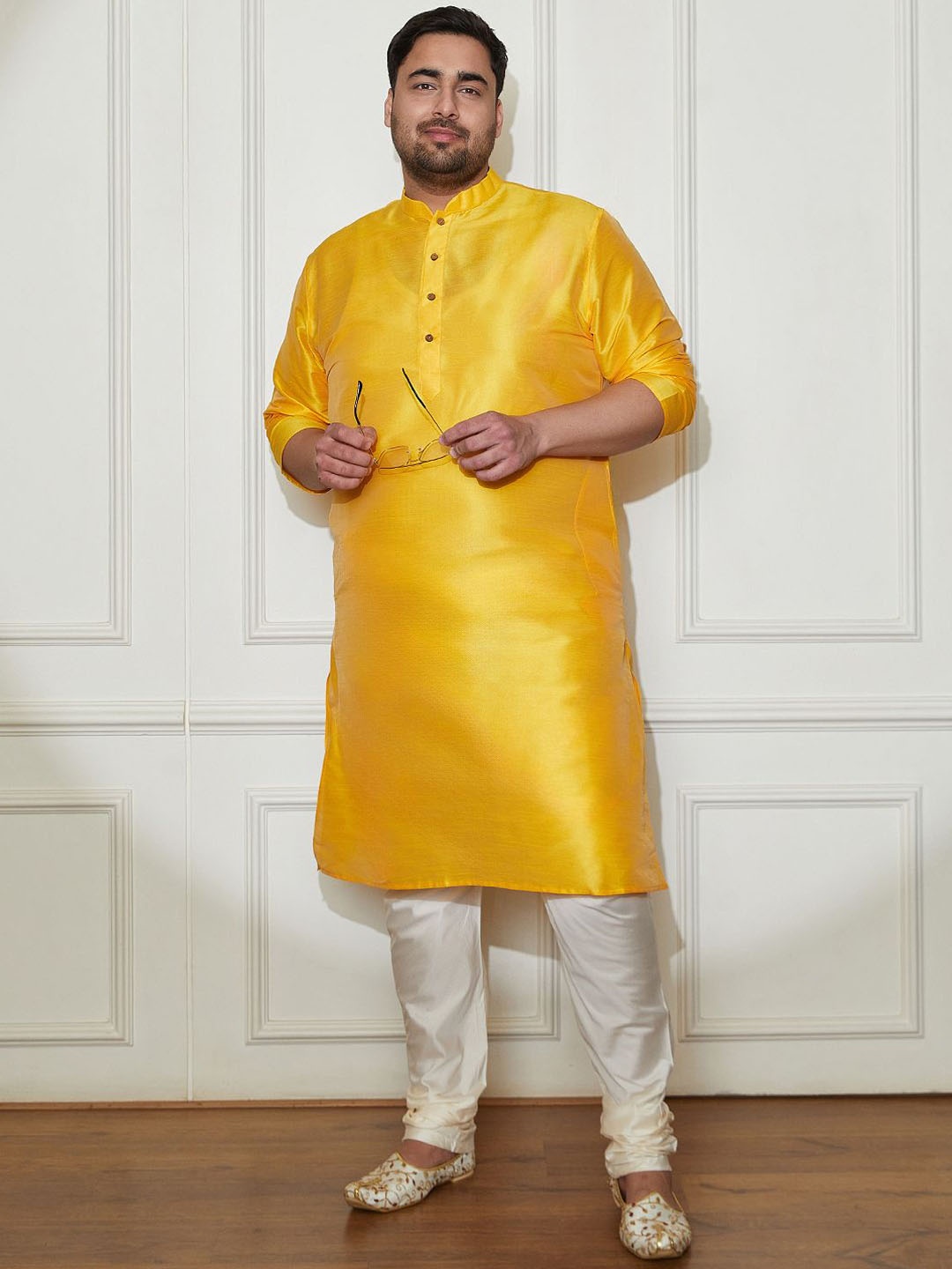 

VASTRAMAY Plus Size Mandarin Collar Straight Kurta With Churidar, Yellow