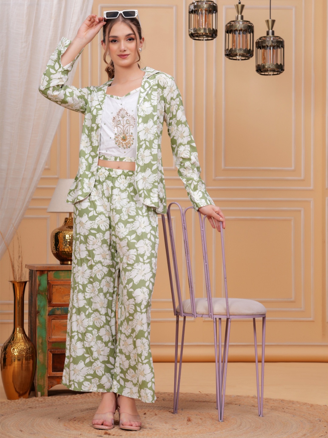 

JC4U Floral Printed Pure Cotton Crop Top With Trousers & Jacket, Green