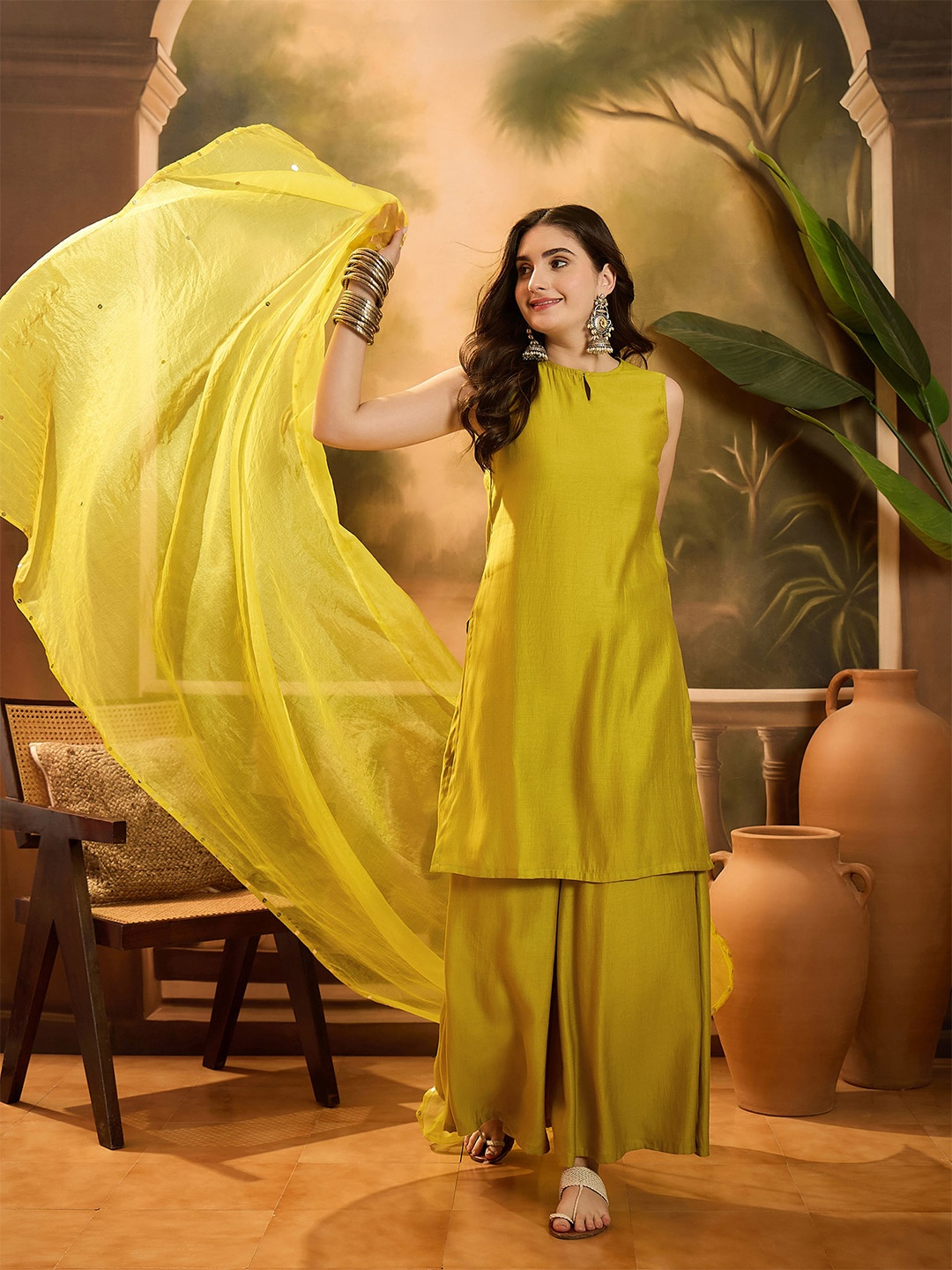 

Sangria Keyhole Neck Sleeveless Straight Kurta With Palazzos & Dupatta, Mustard