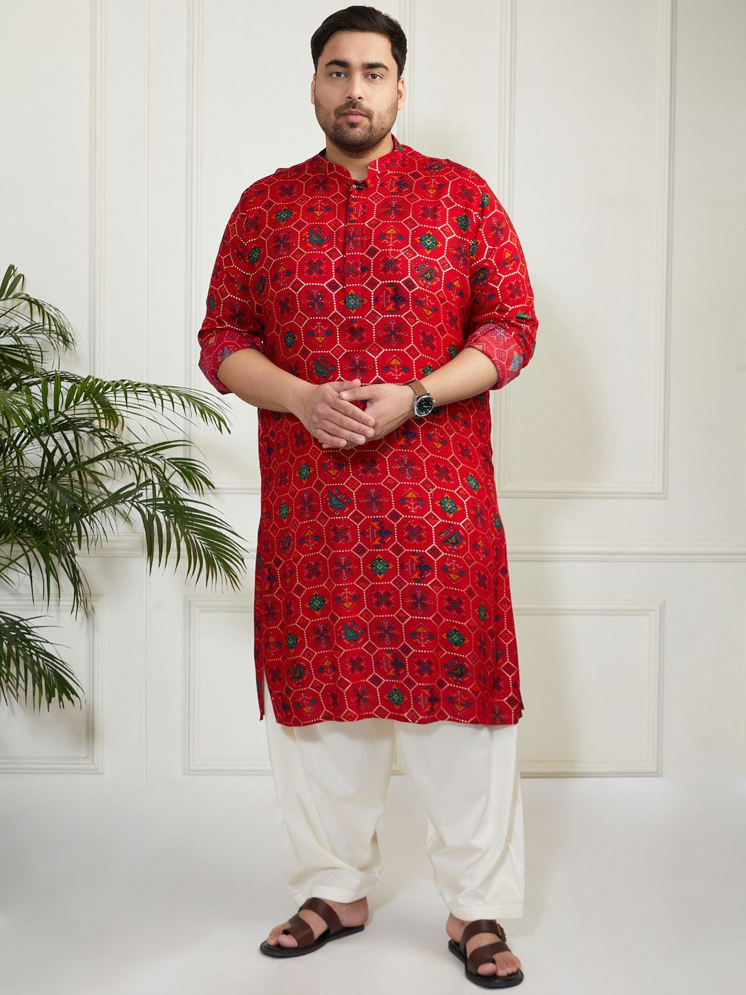 

VASTRAMAY Plus Size Abstract Printed Mandarin Collar Kurta With Patiala, Red