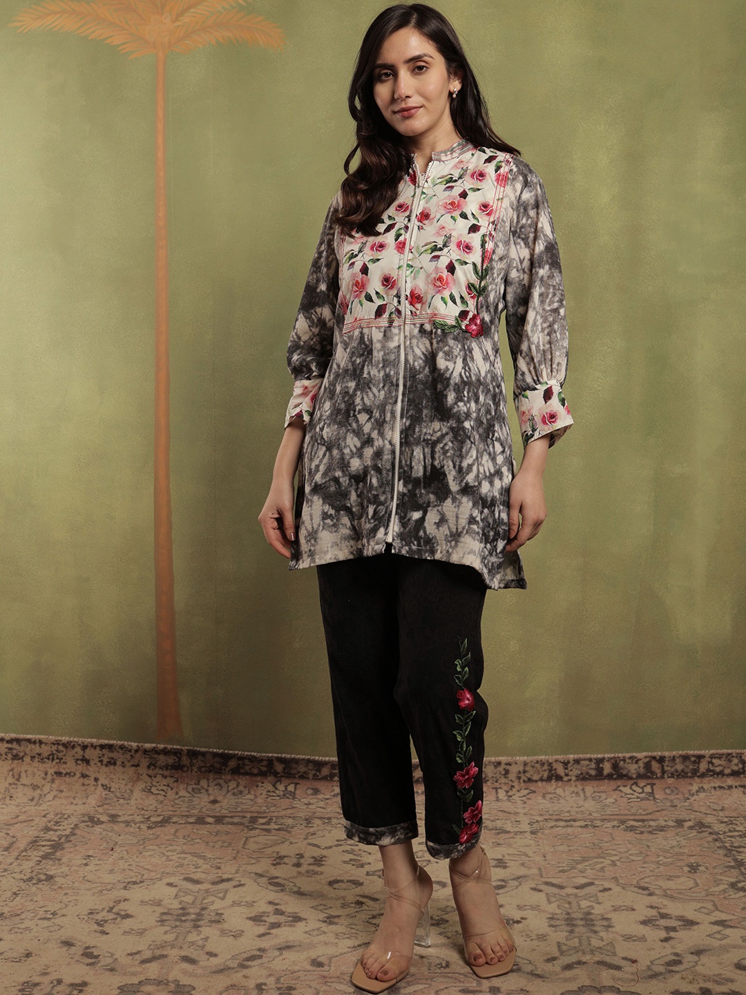 

SRIHA Printed Mandarin Collar Pure Cotton Tunic With Trouser, Black