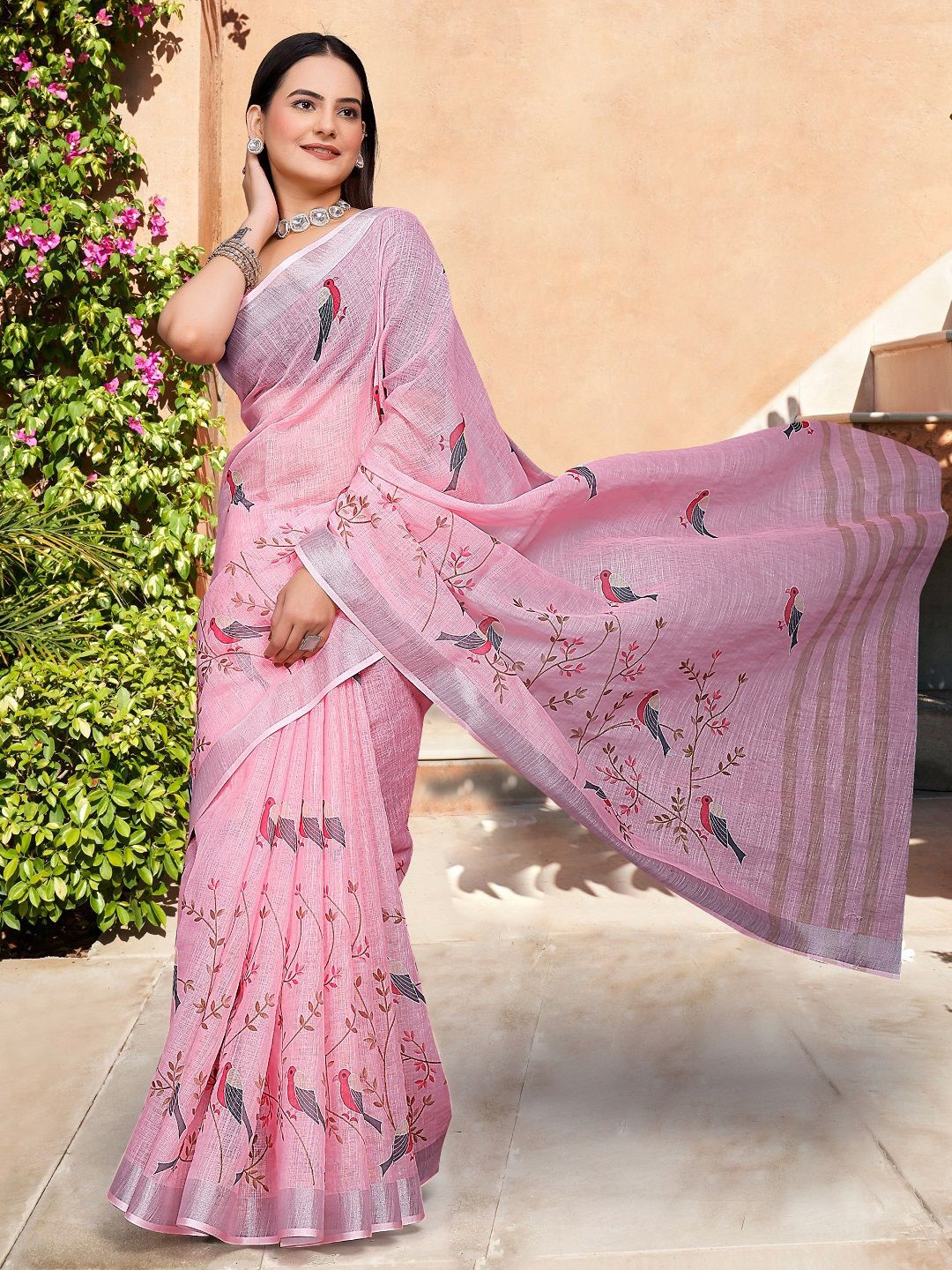 

Mitera Floral Printed Zari Pure Cotton Saree, Pink