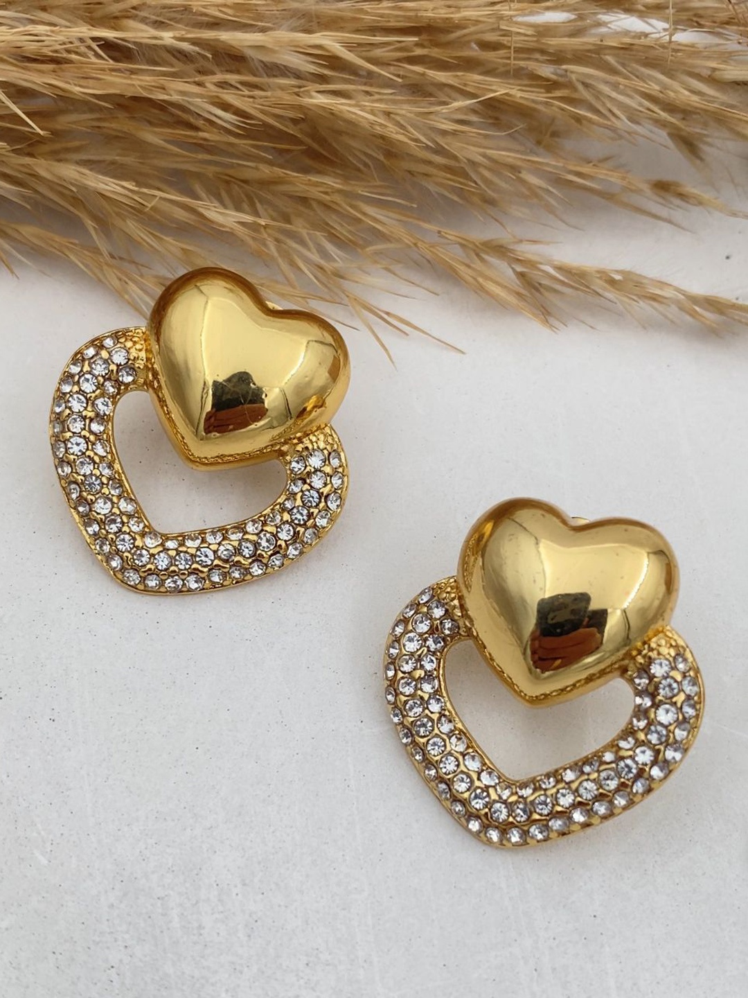 

Rare Bello18K Gold-Plated American Diamond Studded Heart Shaped Studs