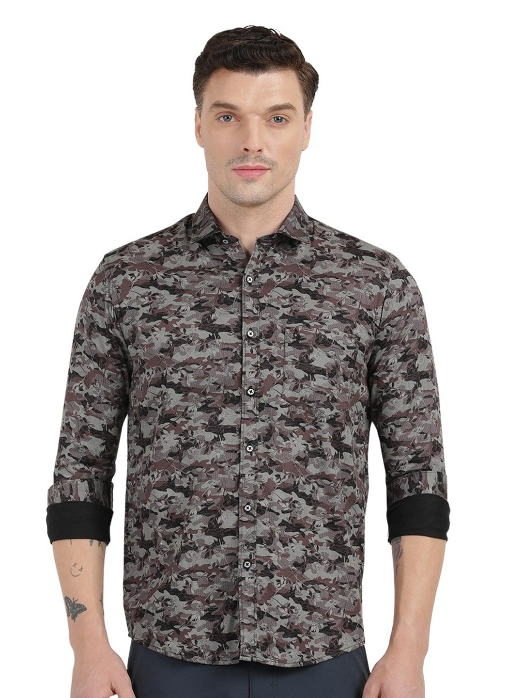

Clarke Gable Men Trim Fit Spread Collar Floral Printed Cotton Casual Shirt, Olive