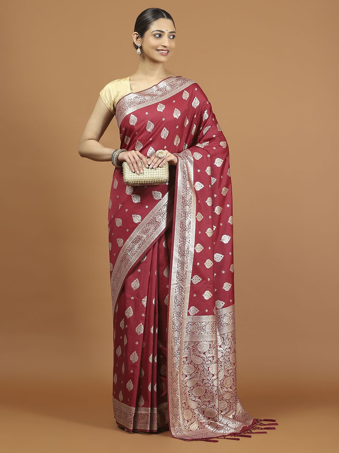 

Meena Bazaar Ethnic Motifs Woven Design Zari Saree, Magenta