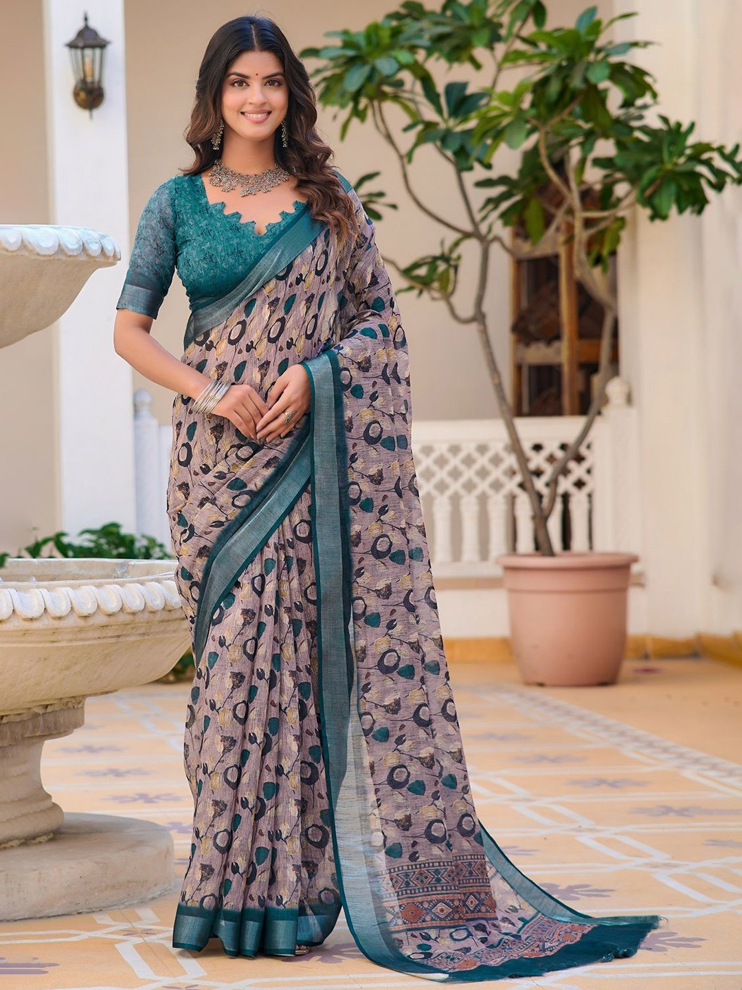 

Mitera Floral Printed Pure Cotton Saree, Blue