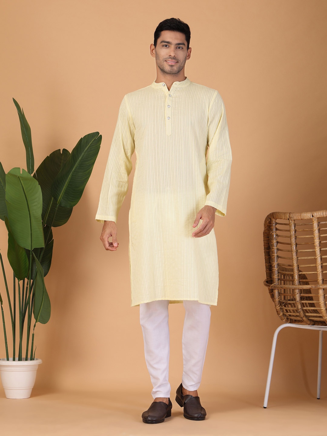 

FABRIC FITOOR Striped Band Collar Pure Cotton Straight Kurta, Yellow