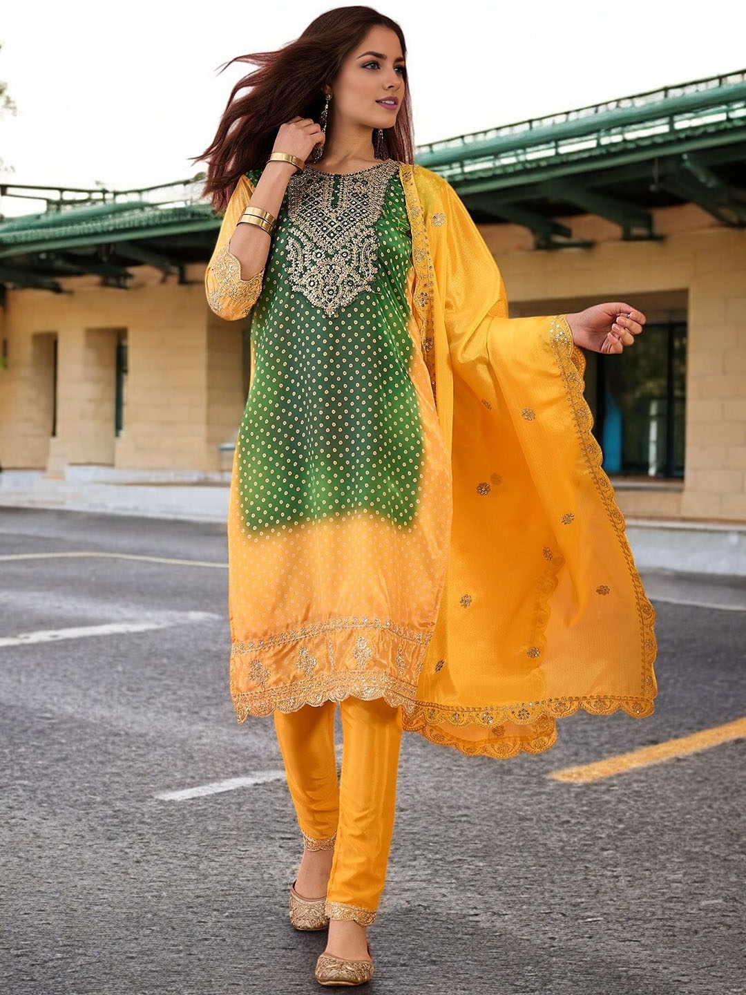 

KIMISHA Bandhani Printed Zari Straight Kurta With Trousers And Dupatta, Green