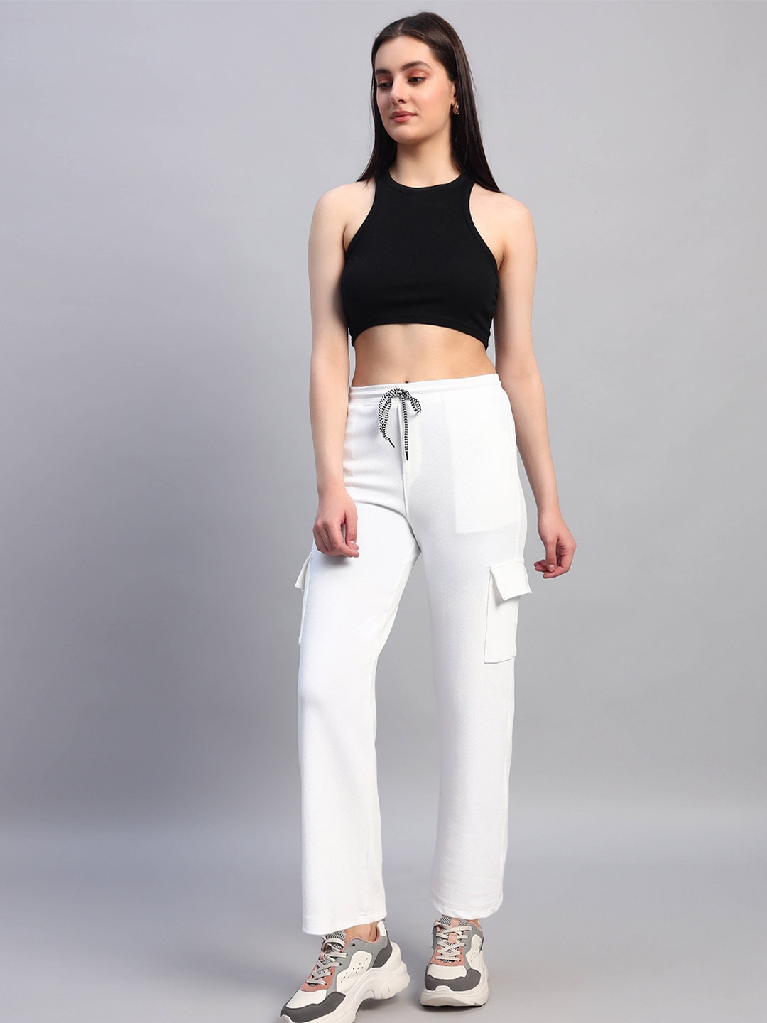 

DIZON Women Original Straight Fit Easy Wash Cargos, Cream