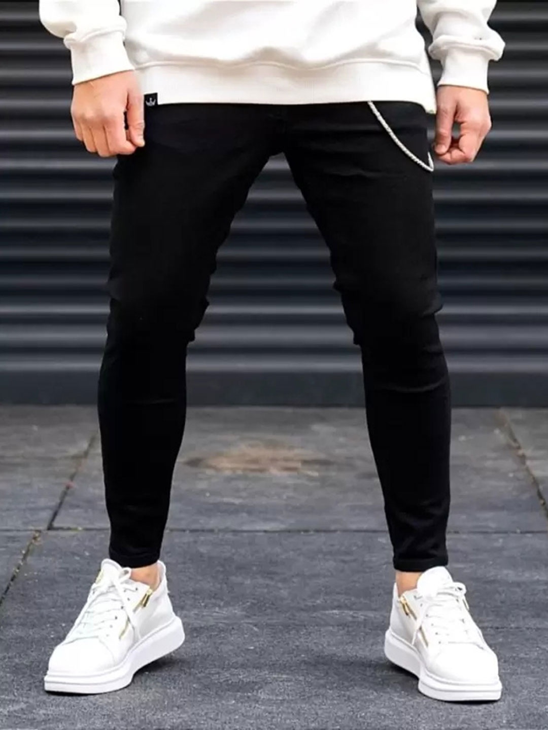 

COMFITS Men Classic Mid-Rise Regular Fit Jeans, Black