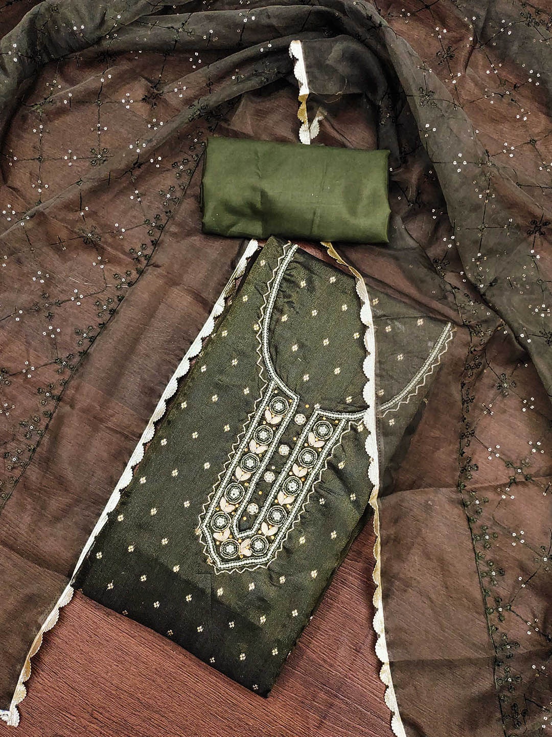 

SHADOW & SAINING Woven Design Beads & Stones Organza Jacquard Semi-Stitched Dress Material, Green