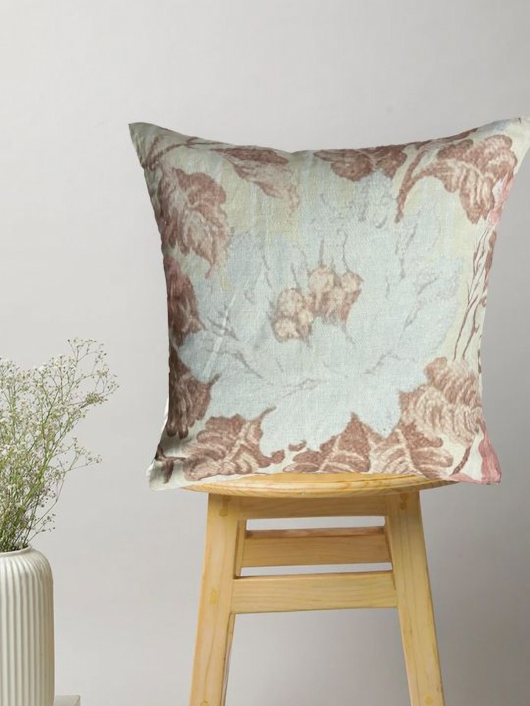 

SAJAVAT Beige & Brown Floral Printed Cotton Square Cushion Cover