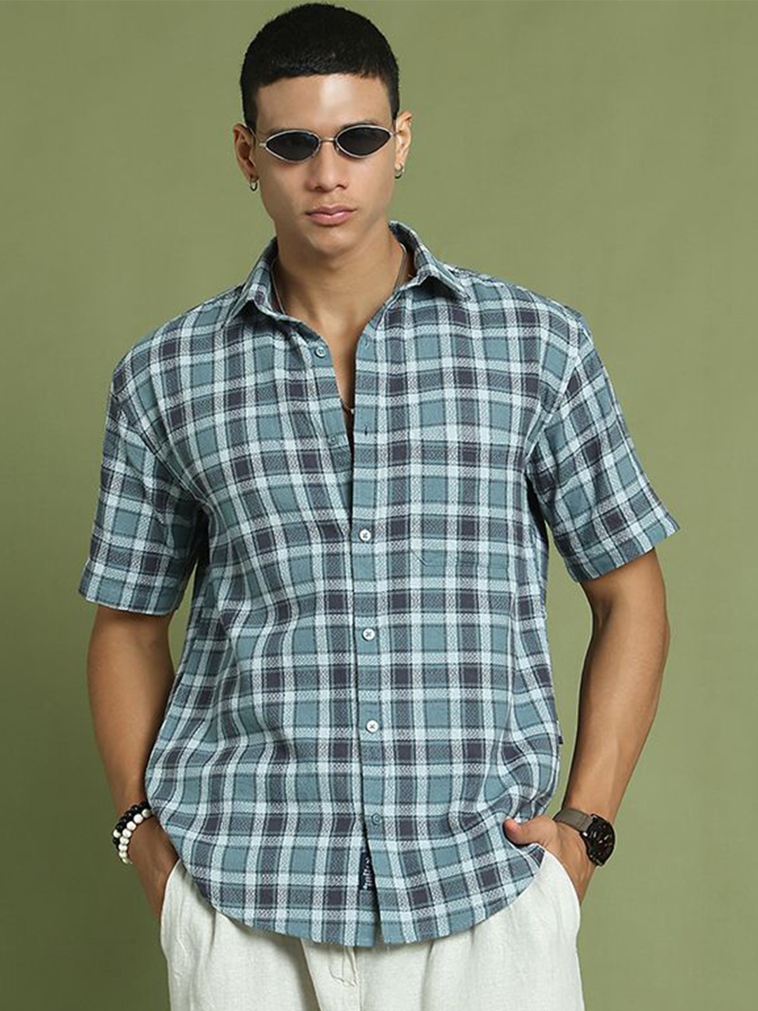 

The Roadster Lifestyle Co Checked 100% Cotton Shirt, Blue