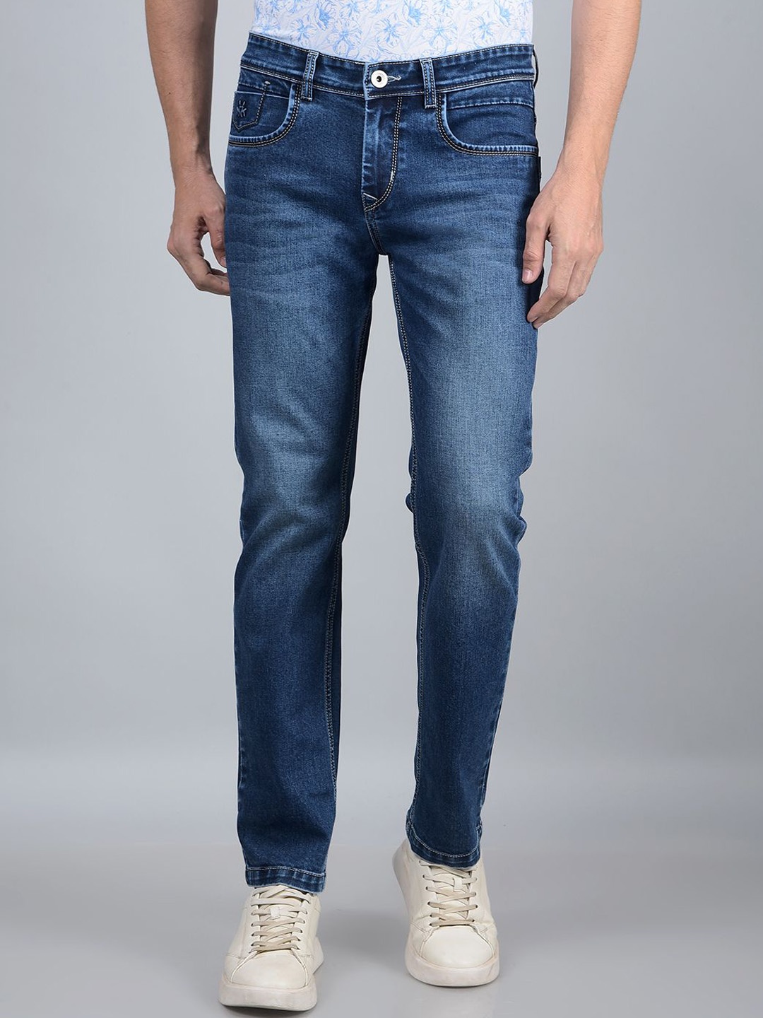 

Crimsoune Club Men Straight Fit Heavy Fade Stretchable Jeans, Blue