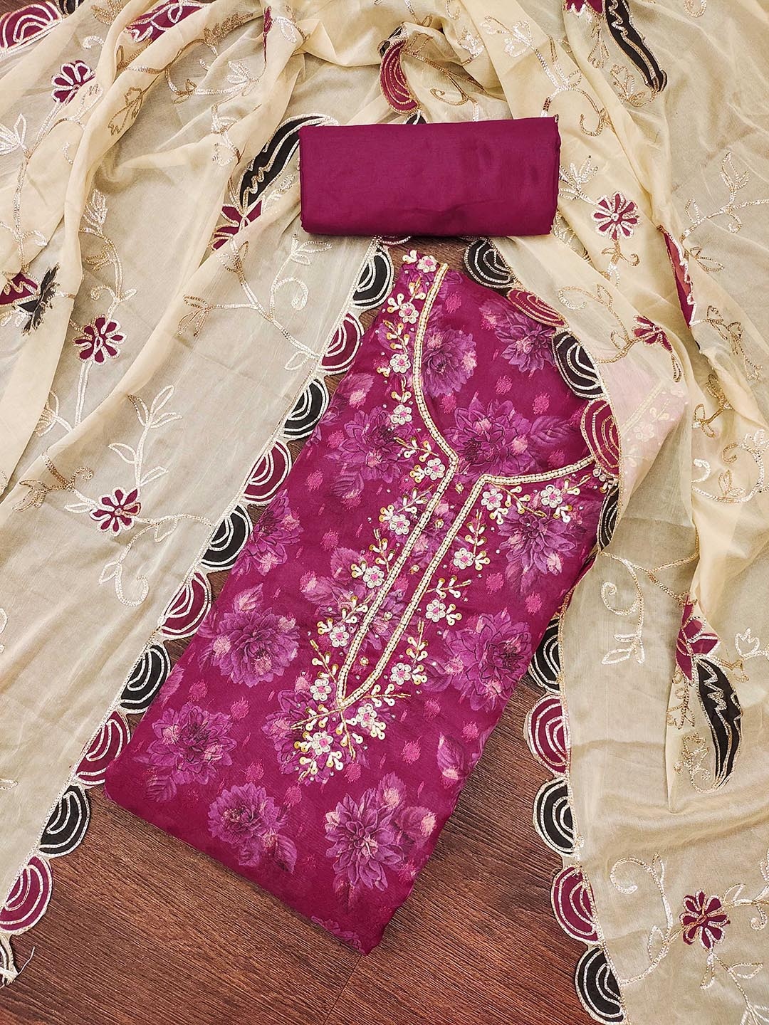

SHADOW & SAINING Floral Embroidered Beads & Stones Banarasi Unstitched Dress Material, Magenta