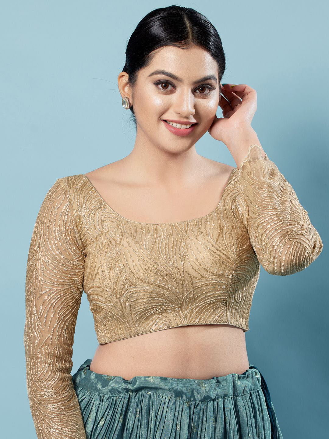 

VAMAS - THE DESIGNER BLOUSES Women Round Neck Padded Saree Blouse, Gold