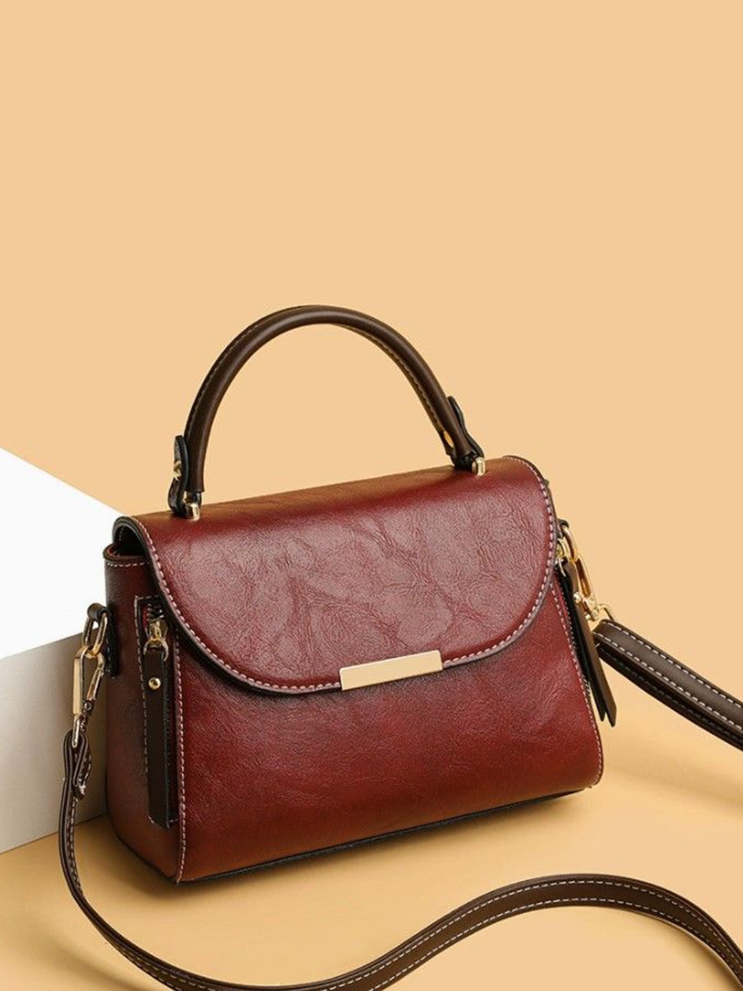 

Diva Dale Colourblocked PU Structured Sling Bag, Red