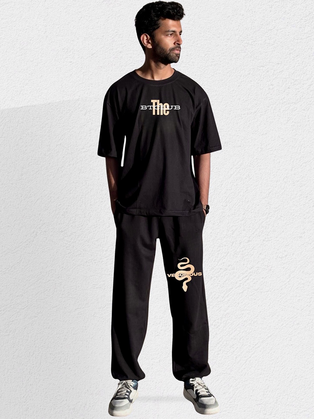 

TheBTclub Unisex Round Neck T-Shirt With Joggers Co-Ords, Black