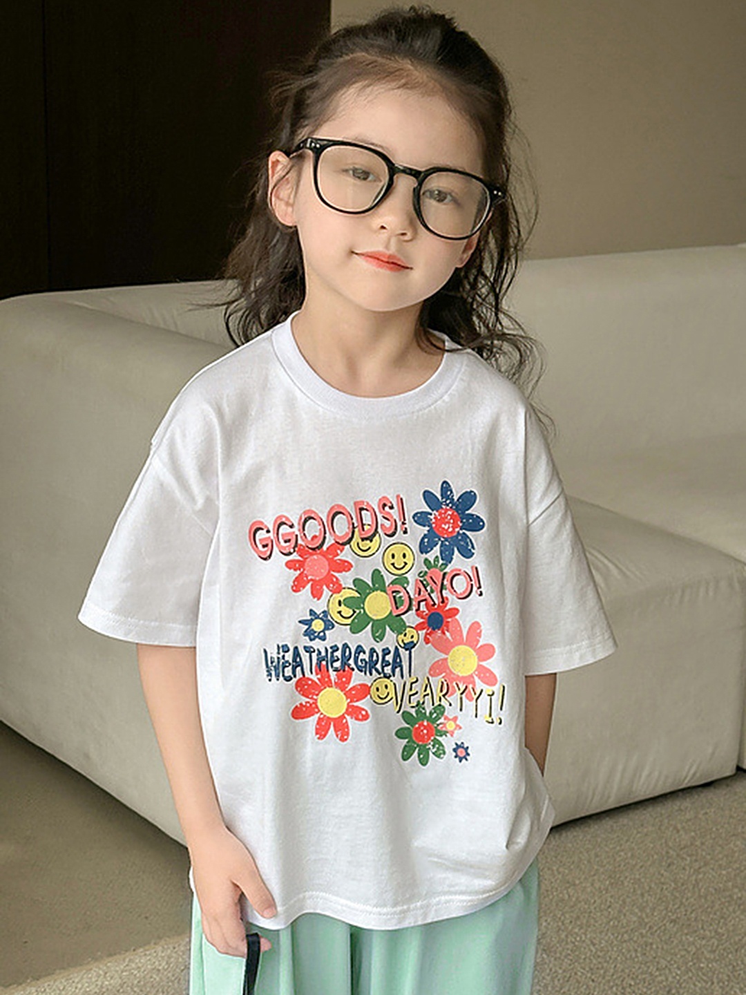 

LULU & SKY Girls Graphic Printed Round Neck Oversized T-shirt, White