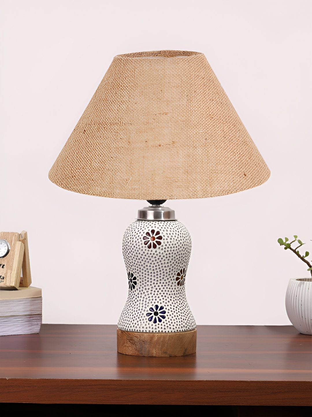 

Devansh Beige Printed Wooden Frustum Shaped Table Lamp