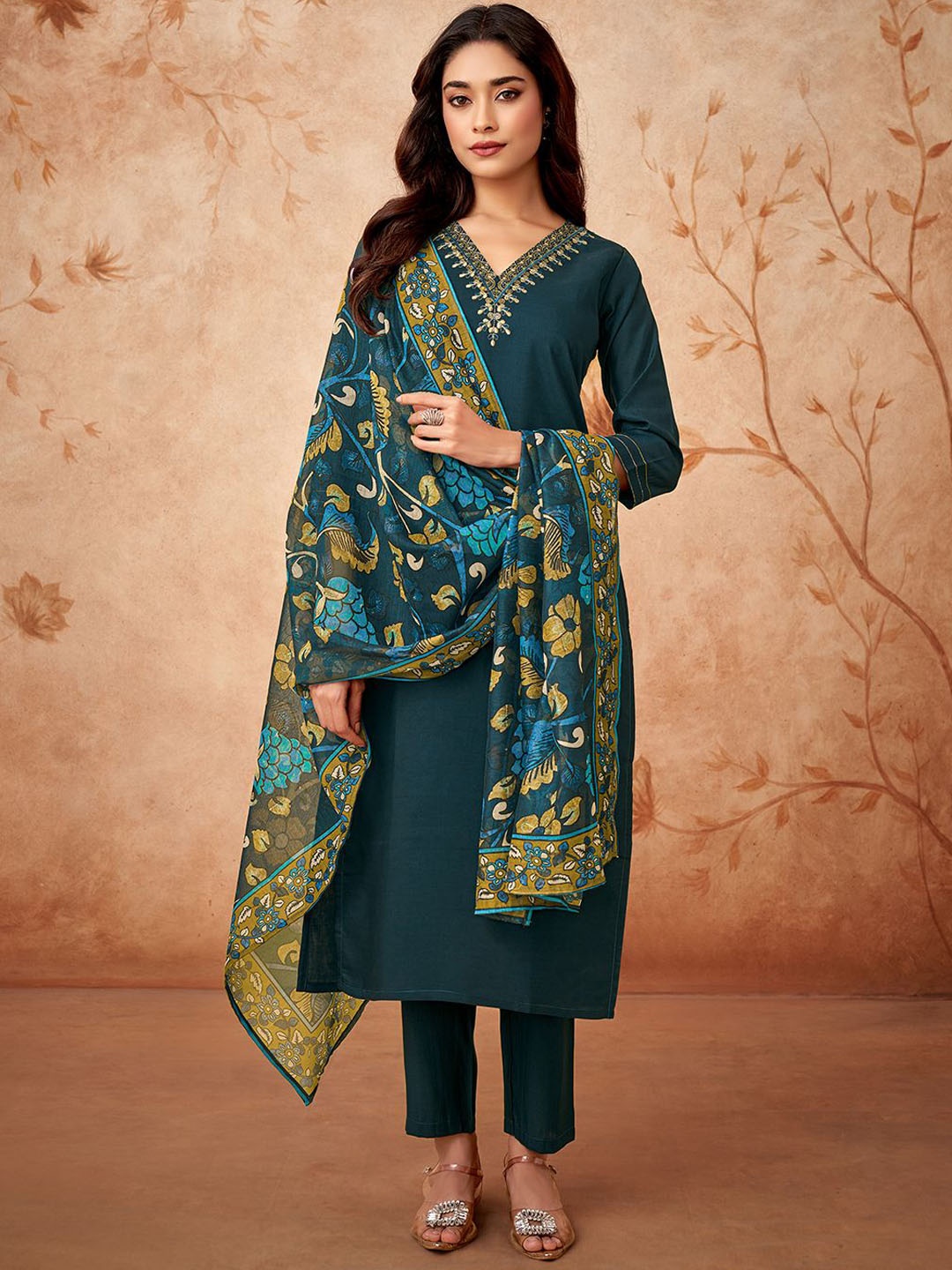 

TOOCHKI Ethnic Motifs Yoke Design Thread Work Chanderi Silk Kurti Pant With Dupatta, Teal