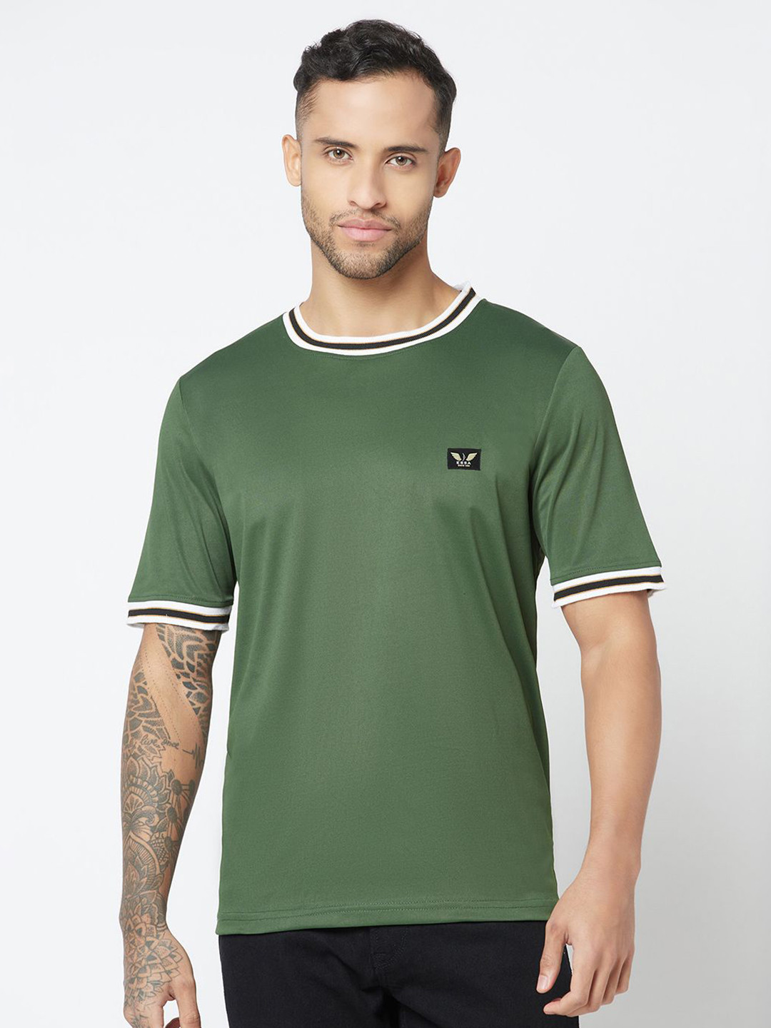 

Unicus Apparel Men Solid Round Neck Cotton T-shirt, Green