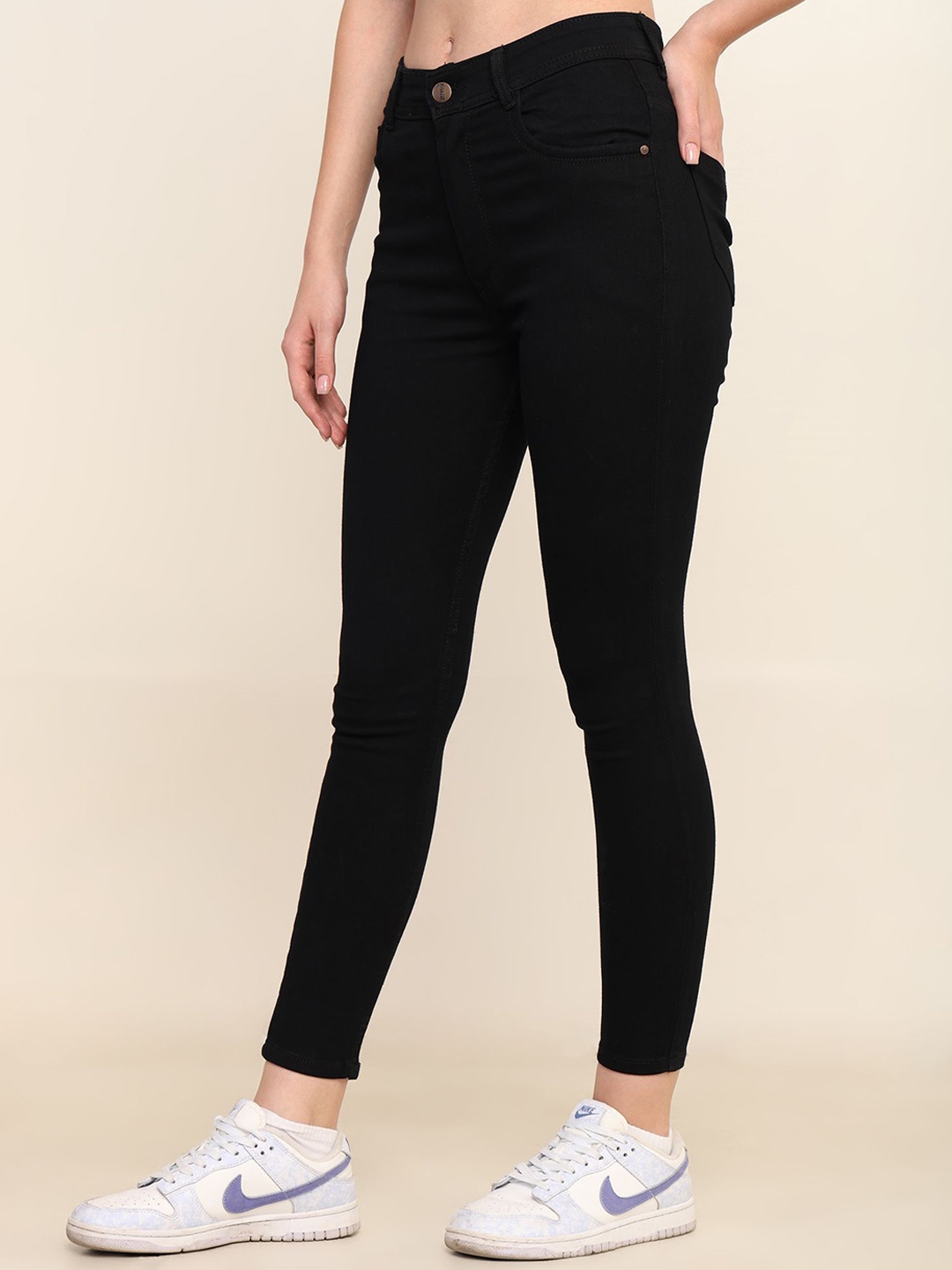 

zayla Women Comfort High-Rise Skinny Fit Stretchable Jeans, Black