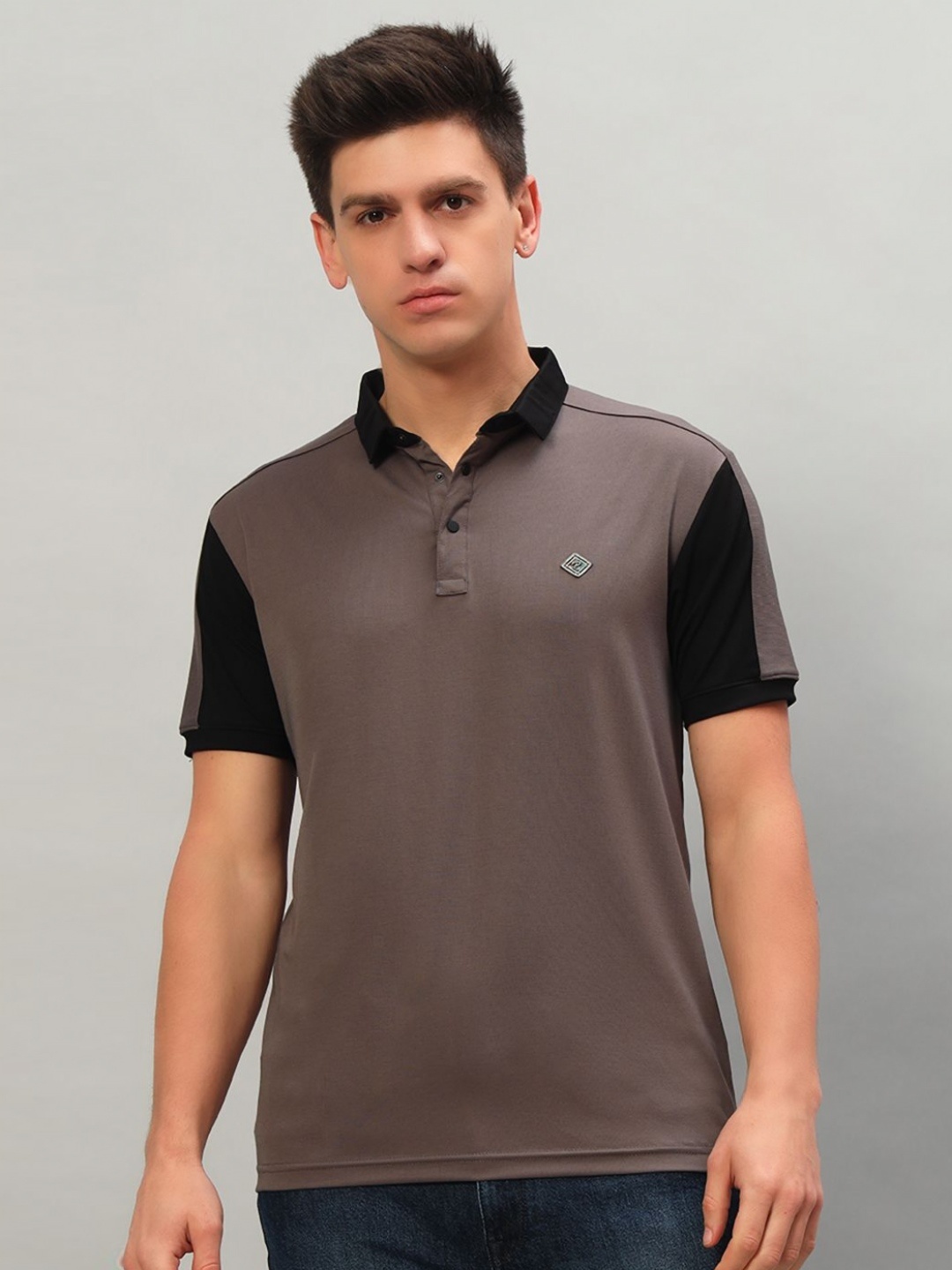 

PROFY Men Colourblocked Polo Collar Cotton T-shirt, Brown