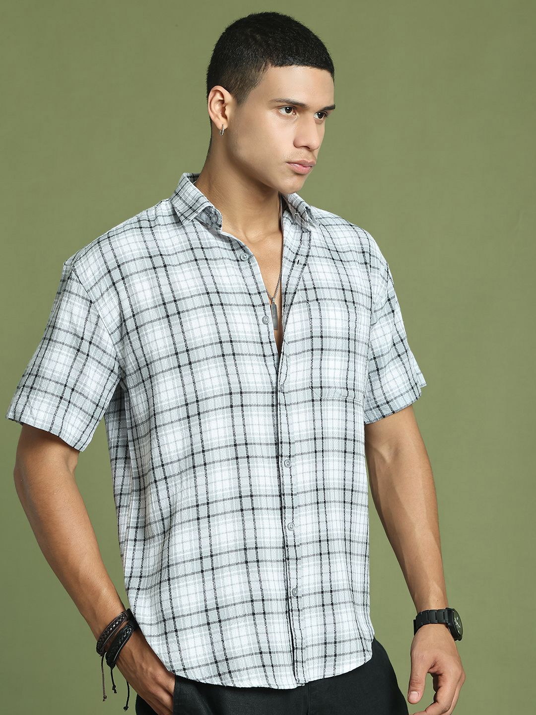 

The Roadster Lifestyle Co Checked Pure Cotton Relaxed-Fit Shirt, Grey