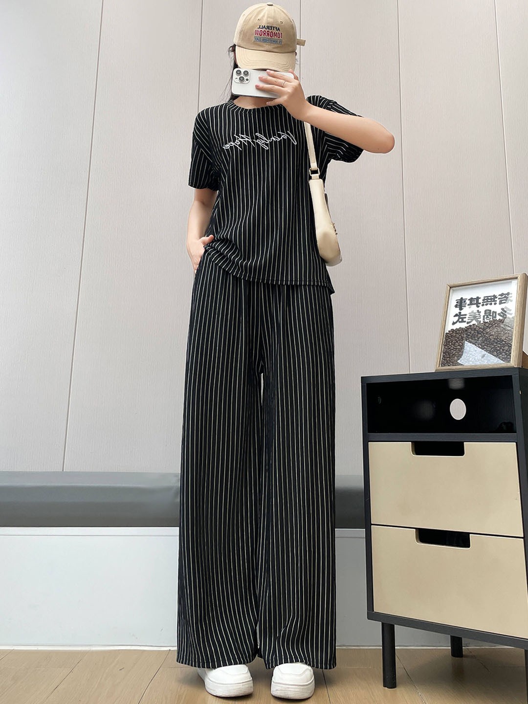 

Lugo Striped Round Neck T-Shirt With Palazzo Co-Ords, Black