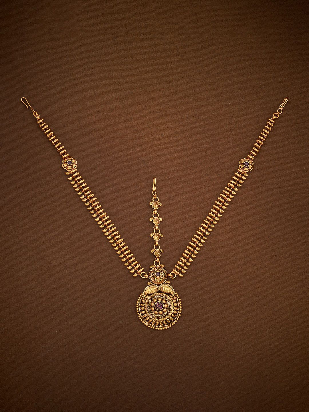 

Kushal's Fashion Jewellery Gold-Plated Artificial Stones Studded Antique Maang Tikka