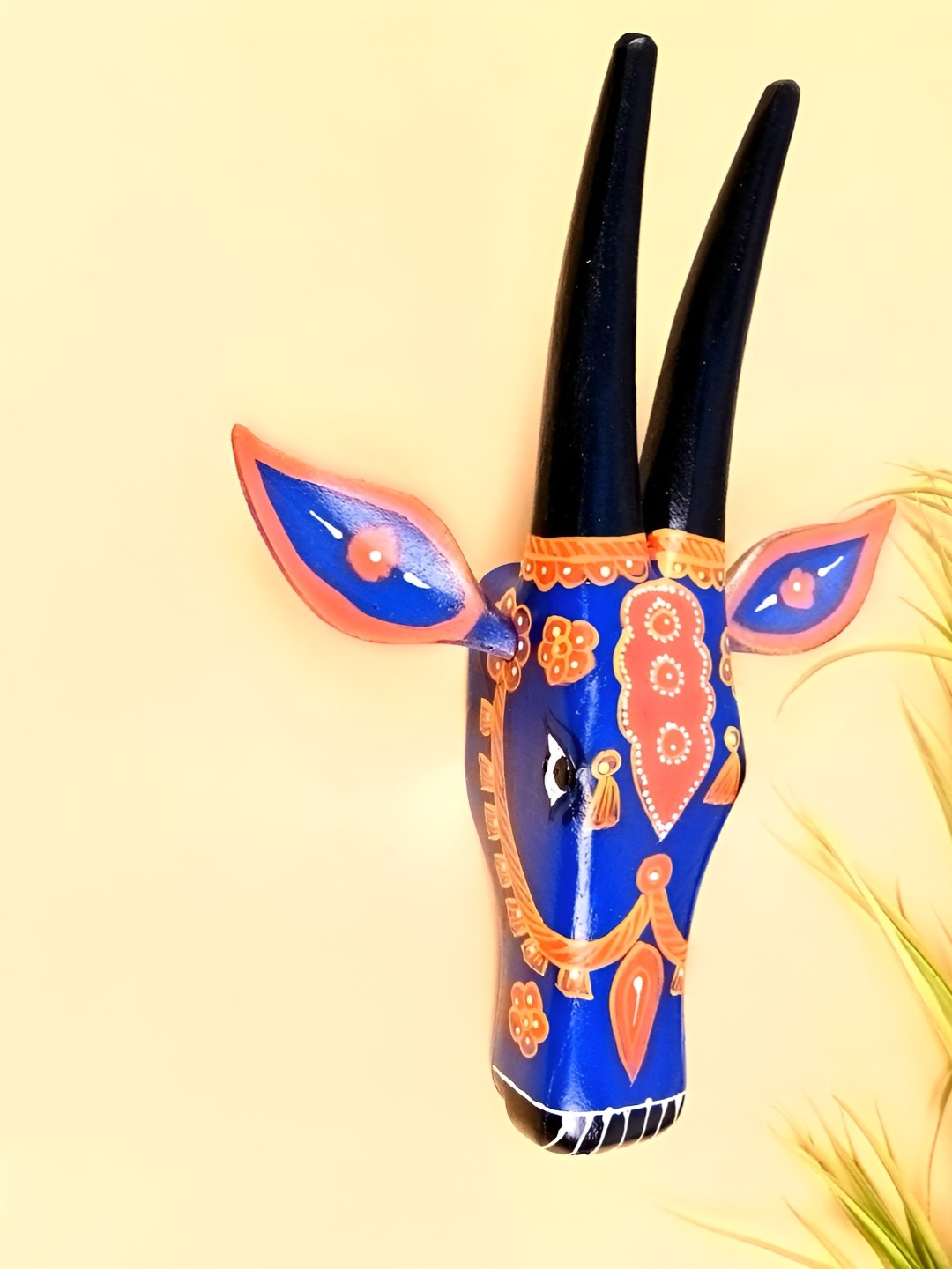 

apka mart Blue & Red Cow Head Printed Wooden Wall Hanging