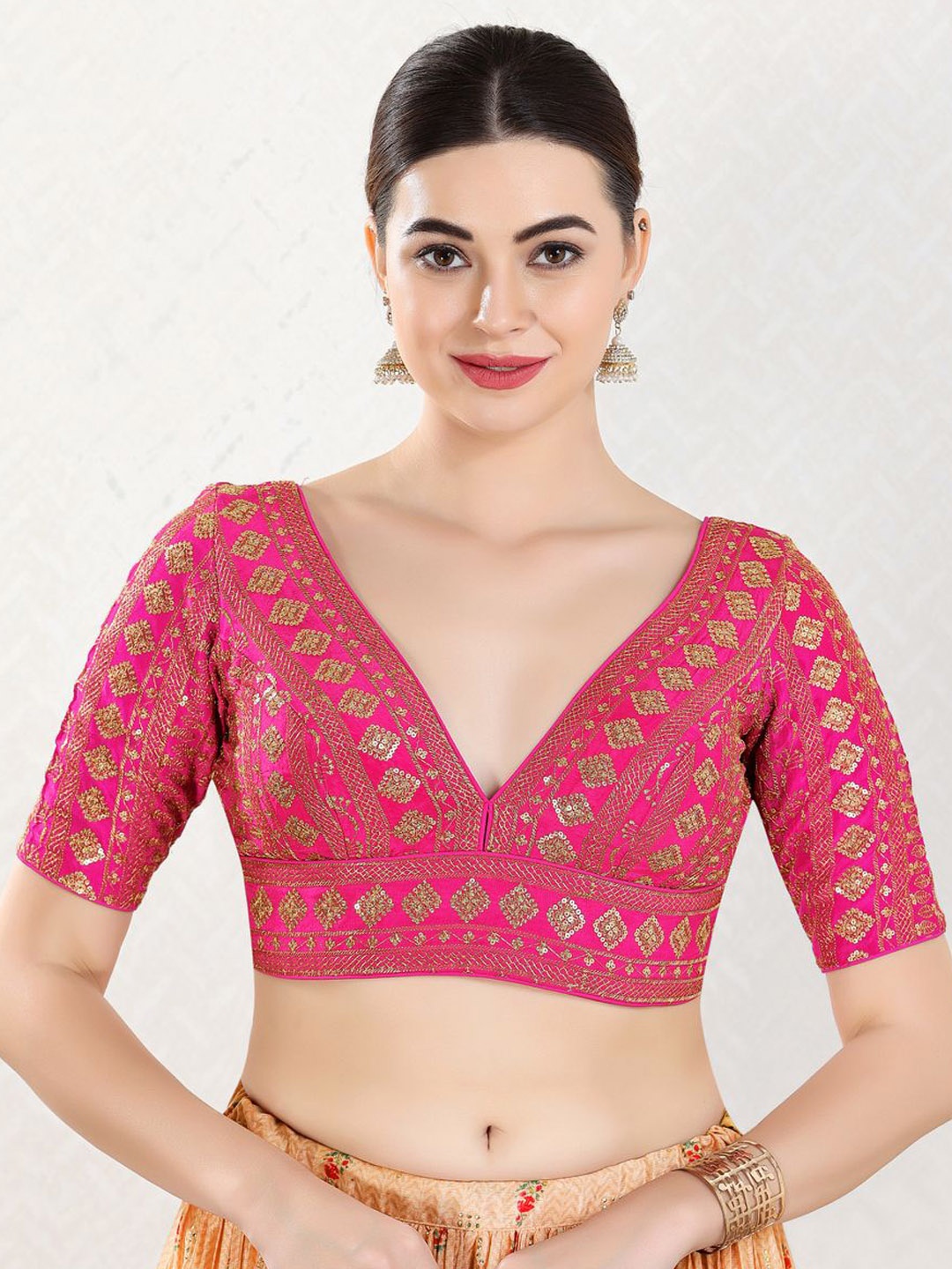 

VAMAS - THE DESIGNER BLOUSES Embroidered Silk V-Neck Padded Saree Blouse, Pink