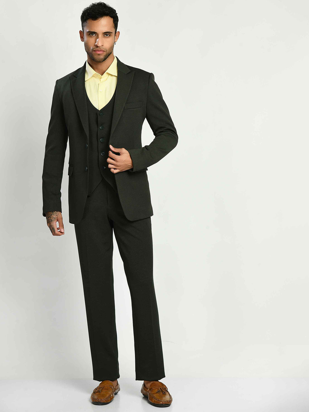 

SQUIREHOOD Men Tailored Fit Cotton Single-Breasted 3 Piece Suits, Olive