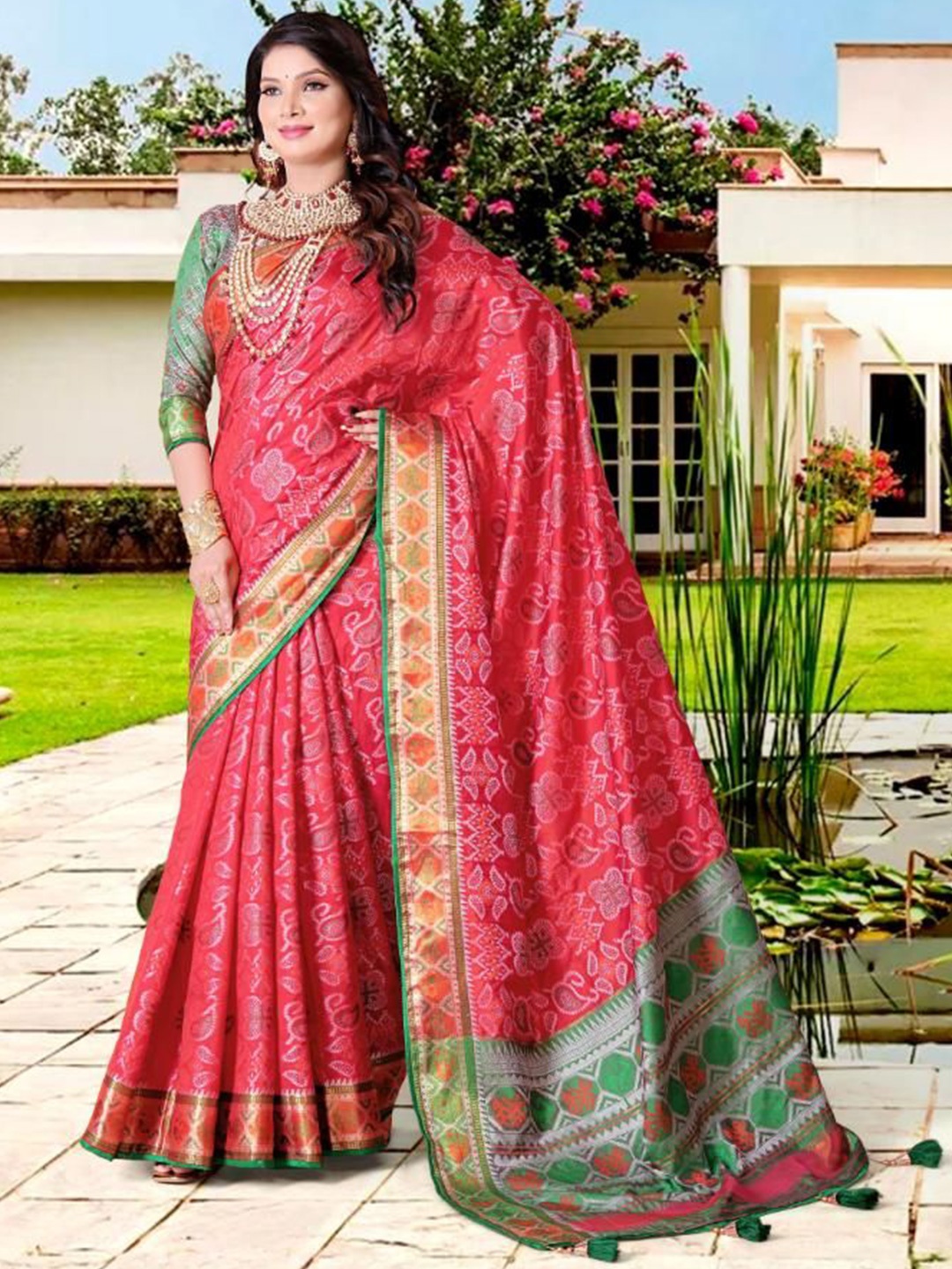 

AKSH FASHION Bandhani Woven Design Zari Pure Silk Patola Saree, Red